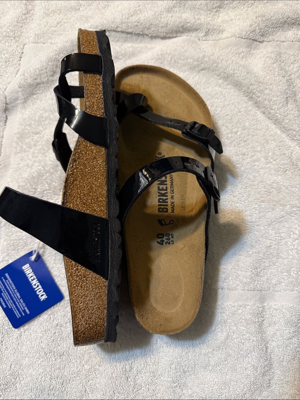 Birkenstock Black Patent Mayari Sandals - Picture 2 of 5
